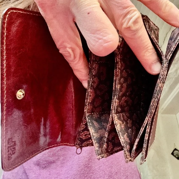 Dolce & Gabbana Monogram Brown Wallet Snakeskin with Dustbag EUC Like New - Picture 8 of 10